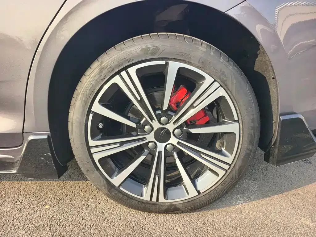 Geely Xingrui 2024 из CN, фото 9