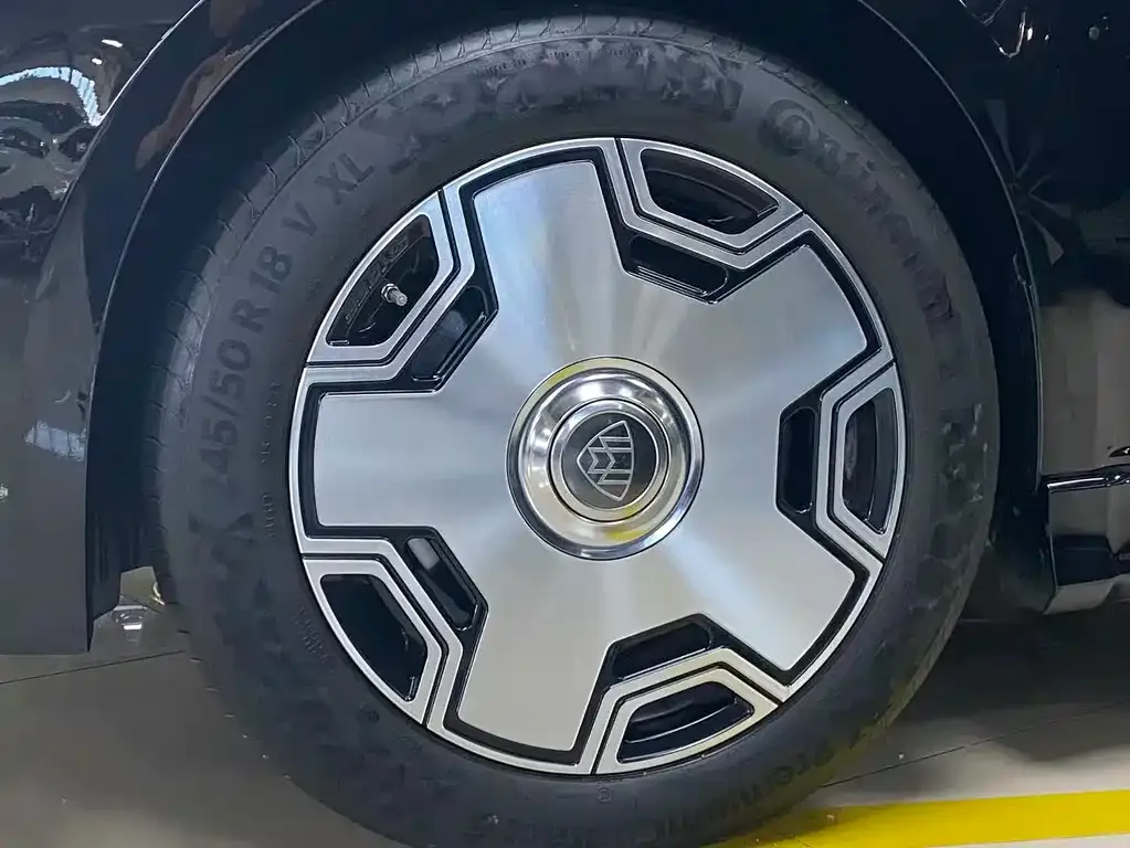 Mercedes-Benz V-Class 2022 из CN, фото 2