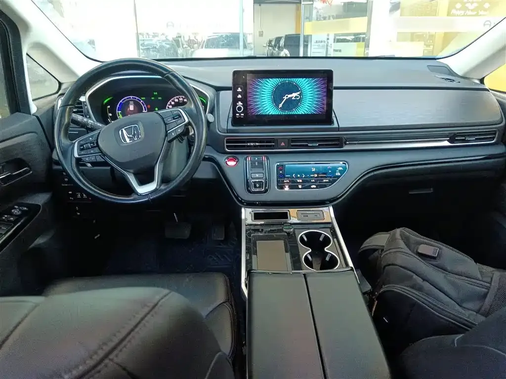 Honda Elysion 2023 из CN, фото 9