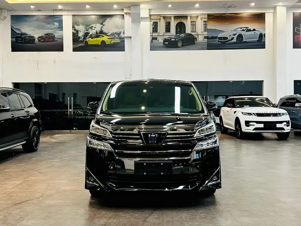 Toyota Vellfire 2023 из CN, фото 5