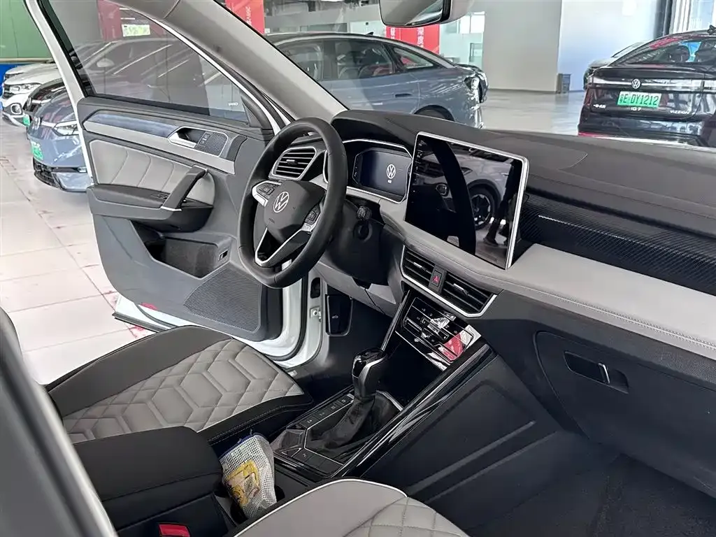 Volkswagen Tayron 2023 из CN, фото 4