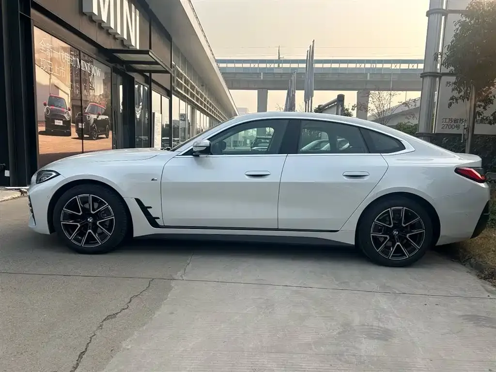 BMW 4 Series 2024 из CN, фото 4