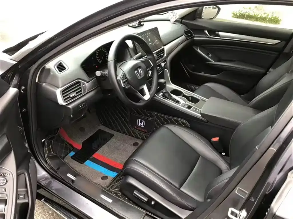 Honda Accord 2023 из CN, фото 10