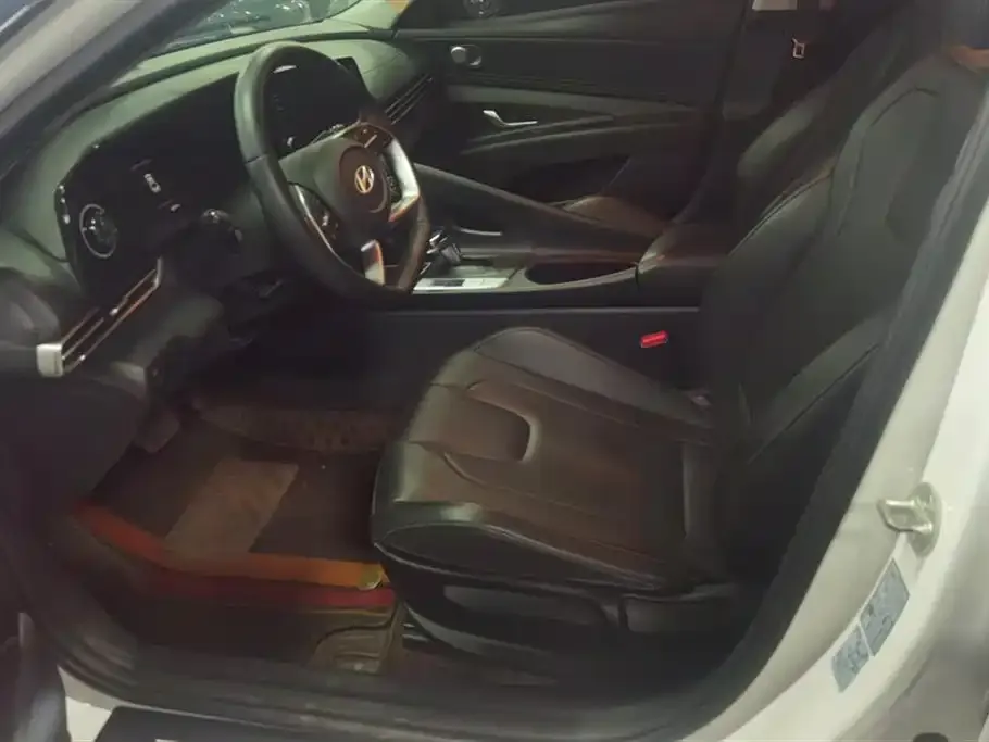 Hyundai Elantra 2025 из CN, фото 10