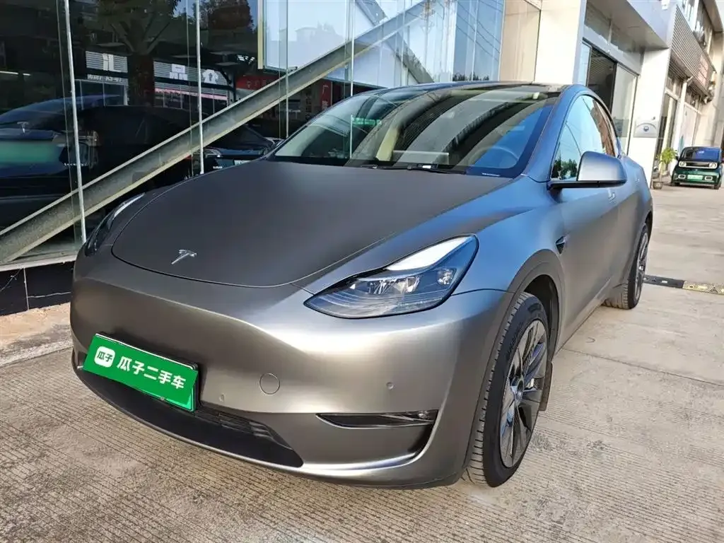 Tesla Model Y — фото 6