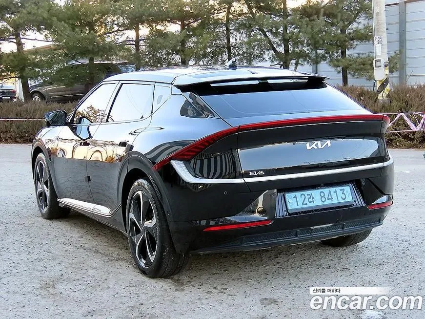 Kia EV6 — фото 6