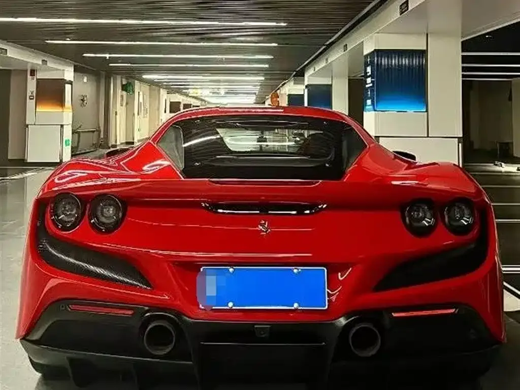 Ferrari F8 — фото 3