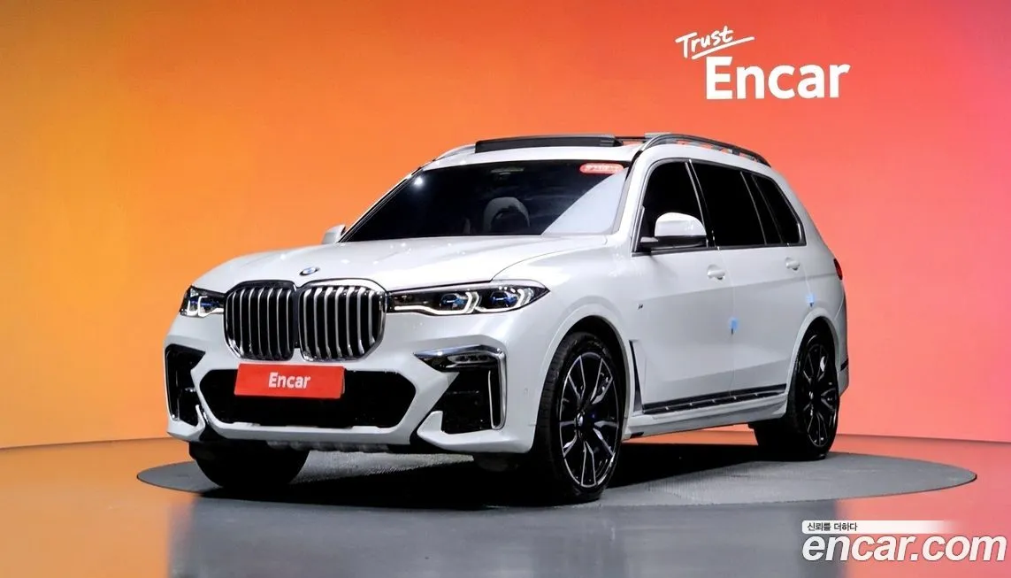 BMW X7 — фото 1