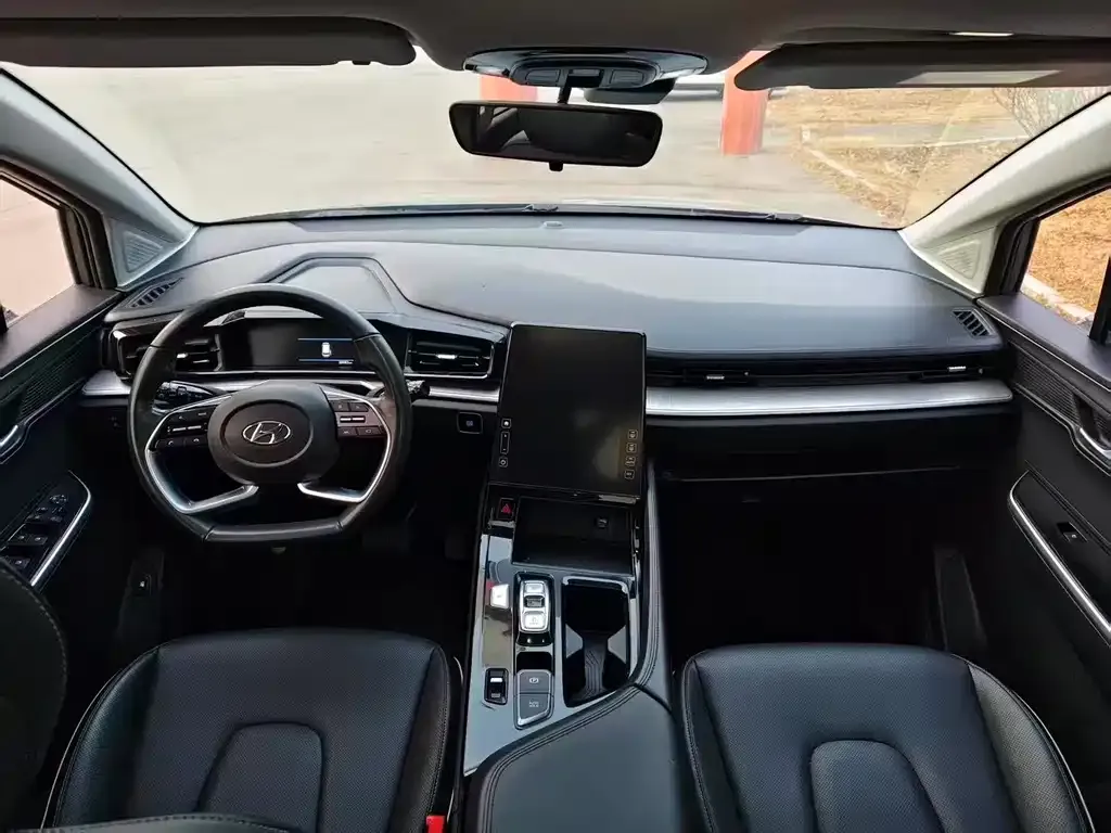 Hyundai Custo 2022 из CN, фото 2