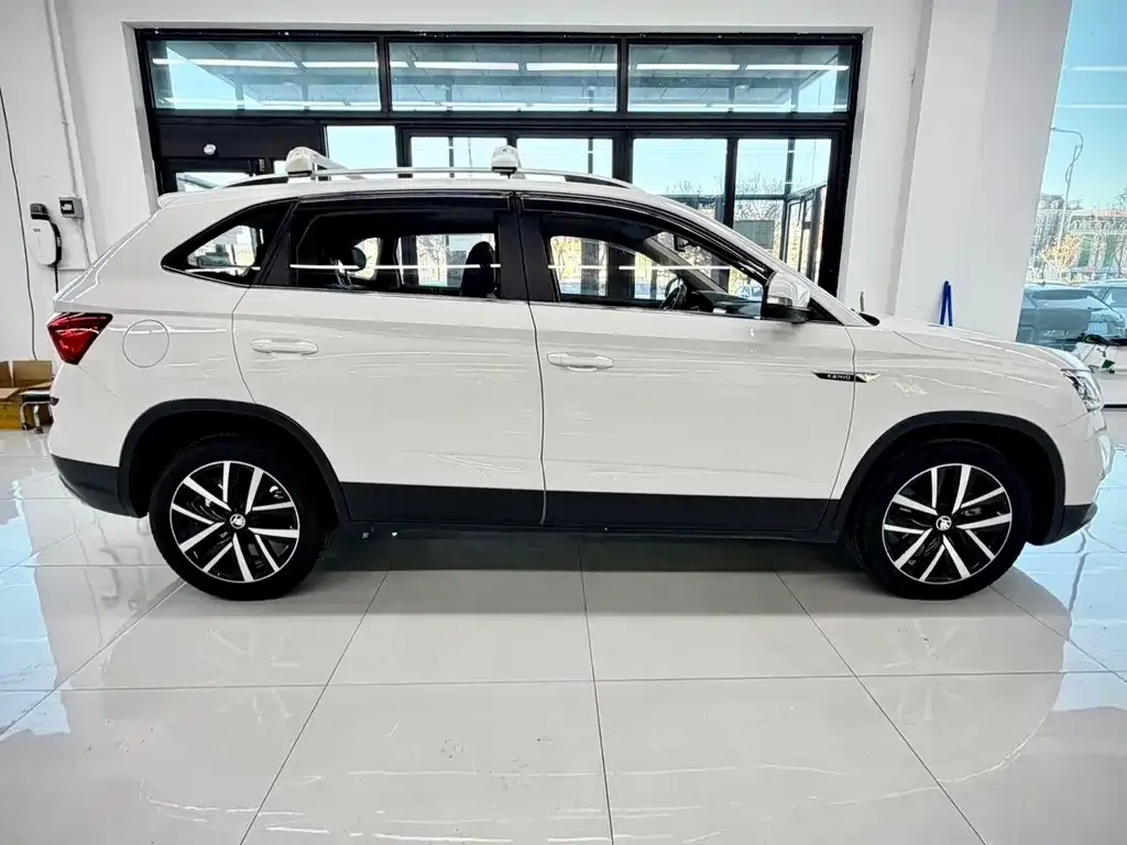 Skoda Kamiq — фото 7