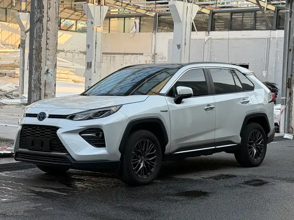 Toyota Wildlander 2023 из CN, фото 10