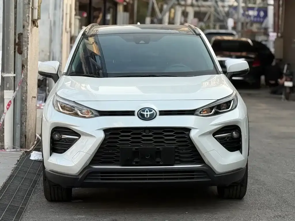 Toyota Wildlander 2023 из CN, фото 8