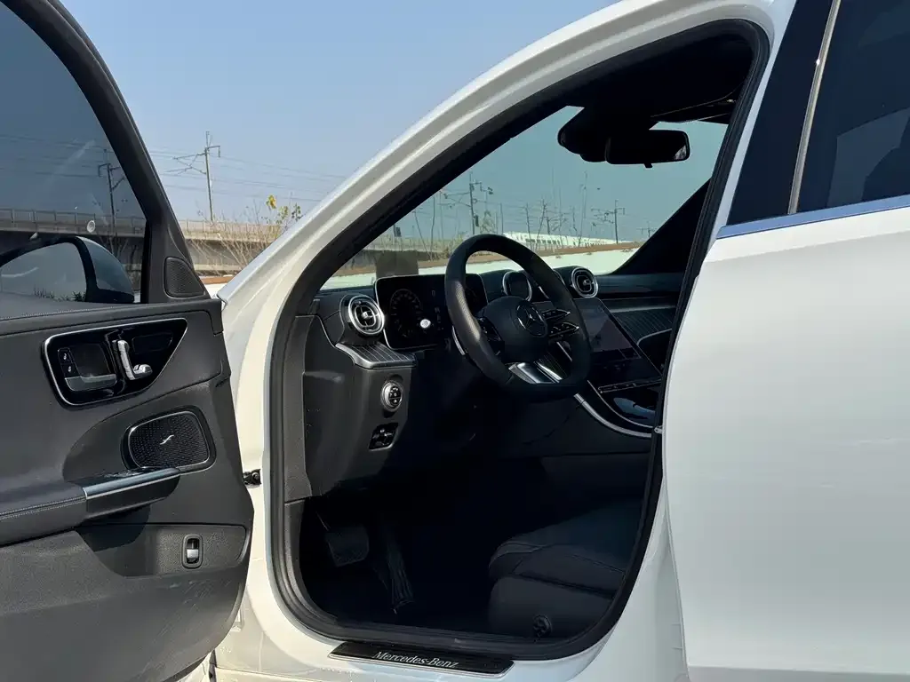 Mercedes-Benz C-Class 2023 из CN, фото 8