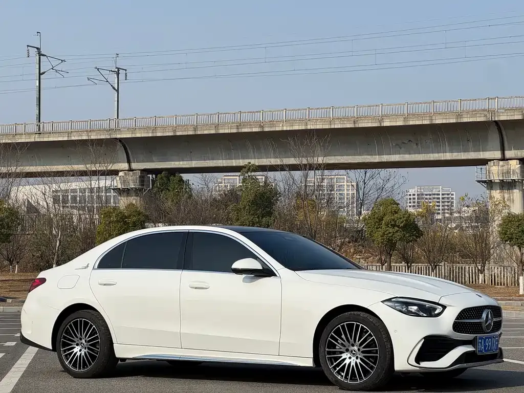 Mercedes-Benz C-Class 2023 из CN, фото 2