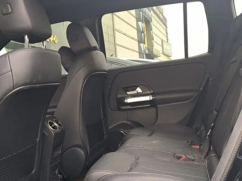 Mercedes-Benz GLB 2023 из CN, фото 2