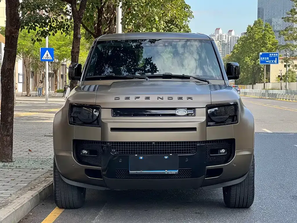 Land Rover Defender — фото 4