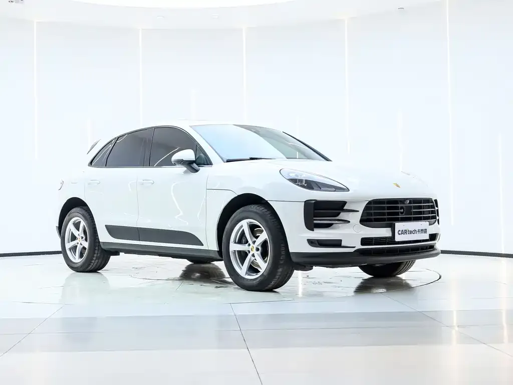 Porsche Macan — фото 5