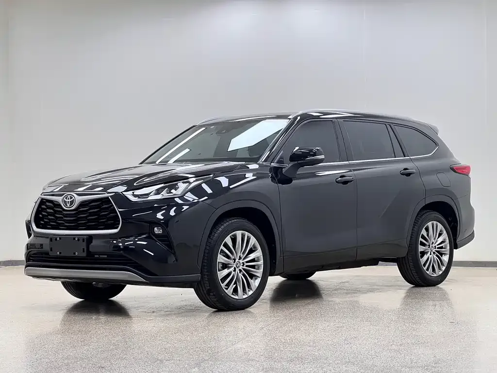 Toyota Highlander 2023 из CN, фото 1