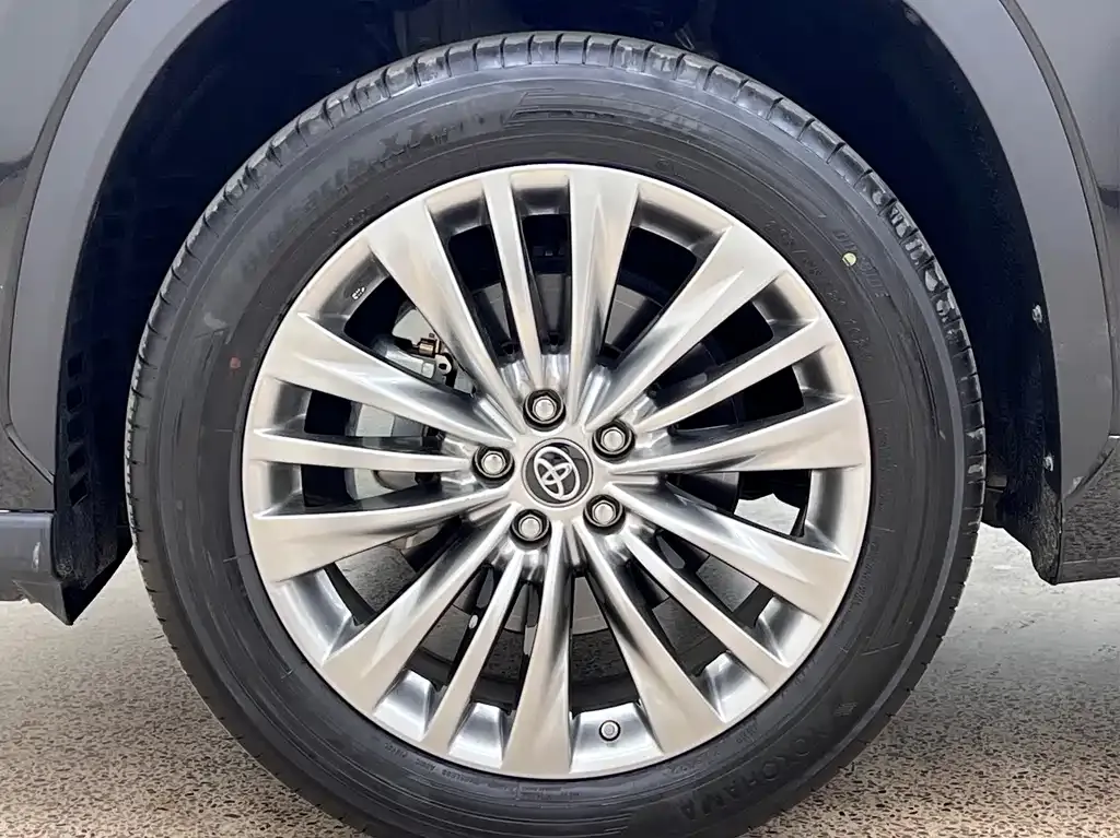 Toyota Highlander 2023 из CN, фото 10