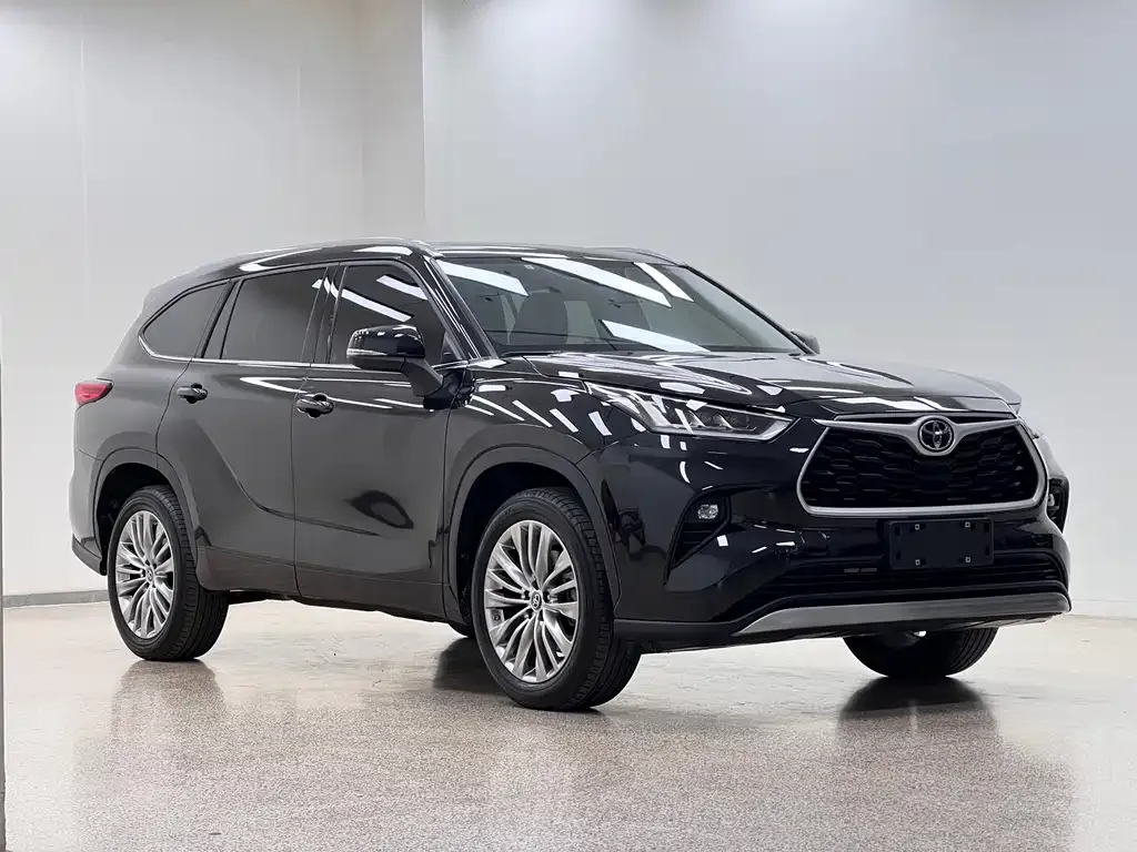 Toyota Highlander 2023 из CN, фото 2