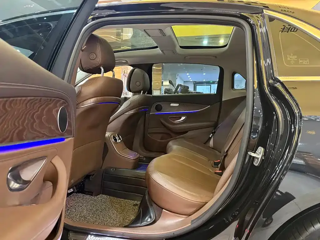Mercedes-Benz E-Class 2021 из CN, фото 5