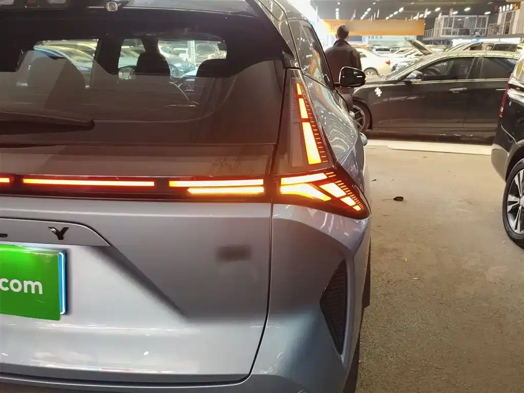 Geely Boyue 2024 из CN, фото 5