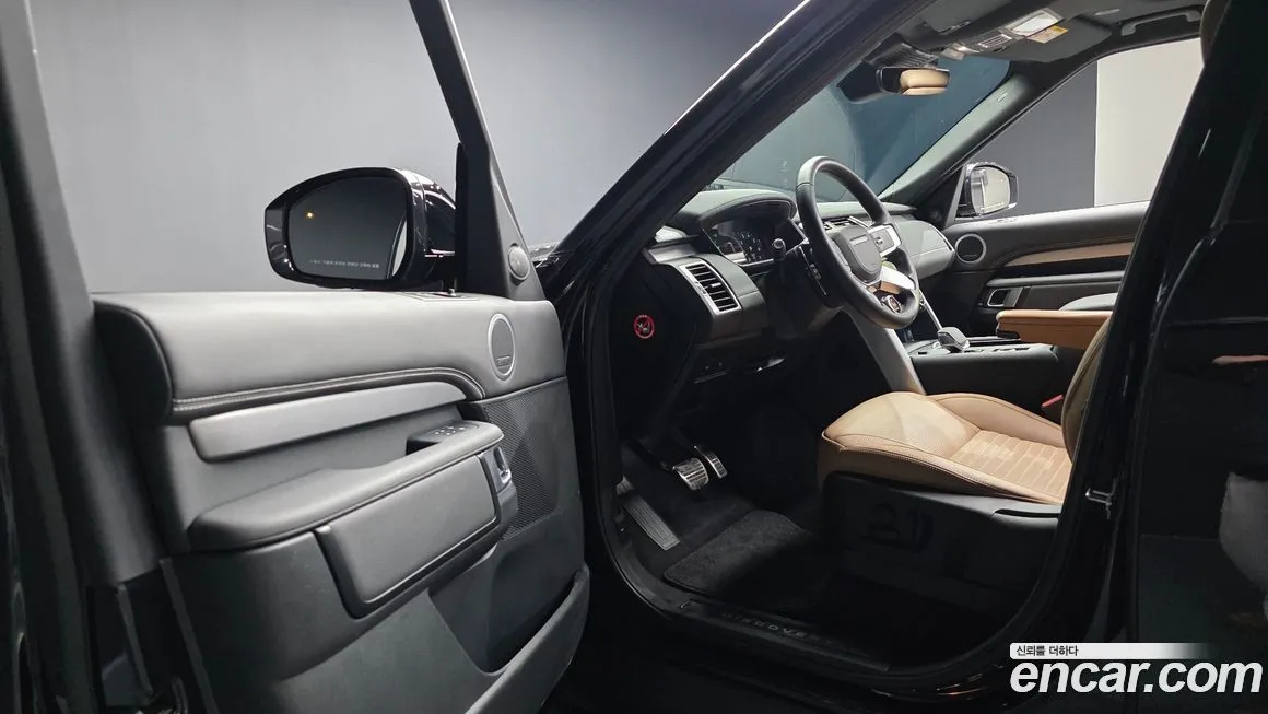 Land Rover Discovery 2024 из KR, фото 10