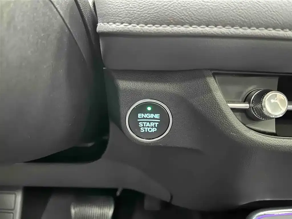 Ford Mondeo 2024 из CN, фото 3