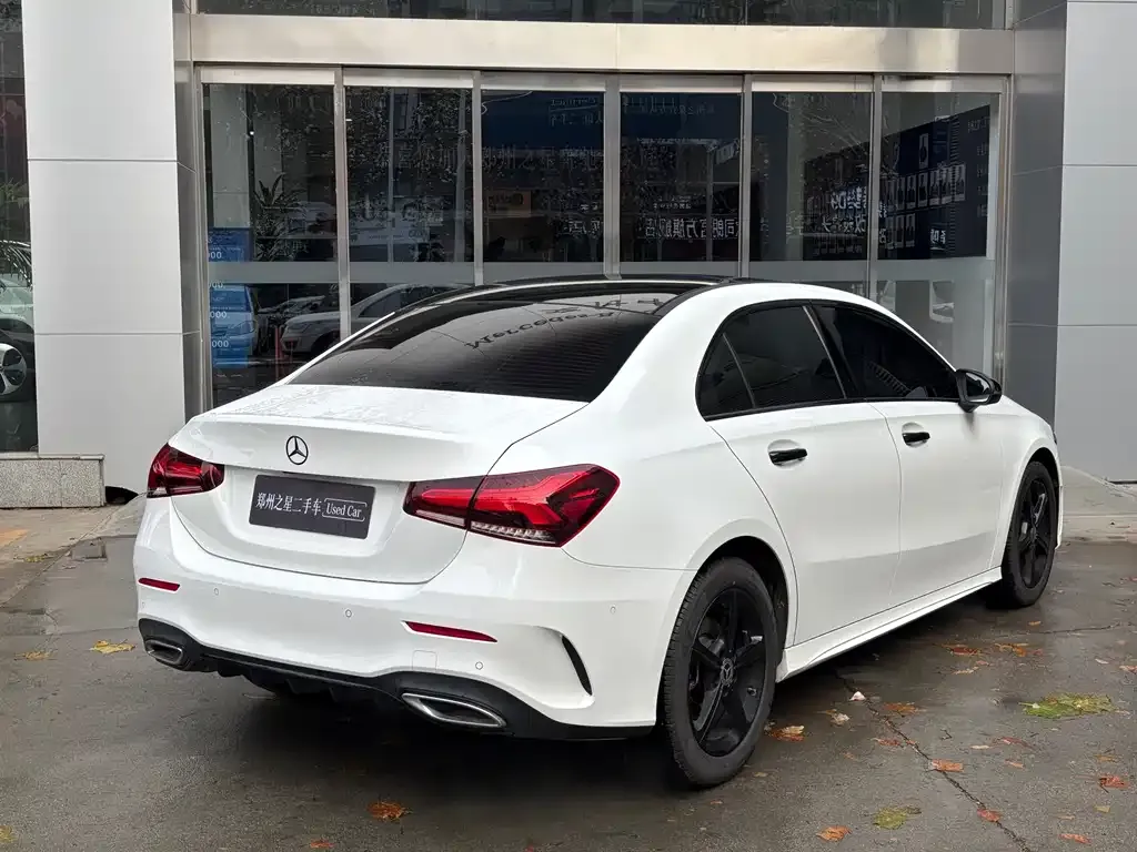 Mercedes-Benz A-Class 2023 из CN, фото 9