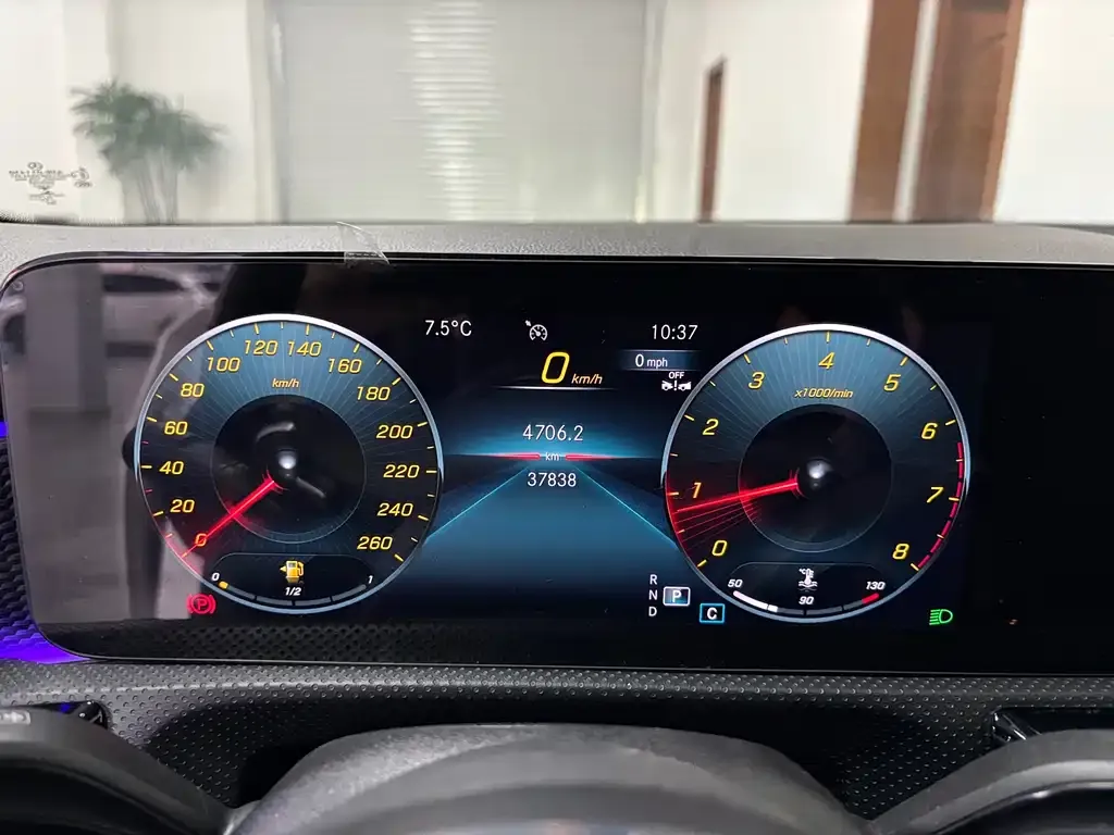 Mercedes-Benz A-Class 2023 из CN, фото 7