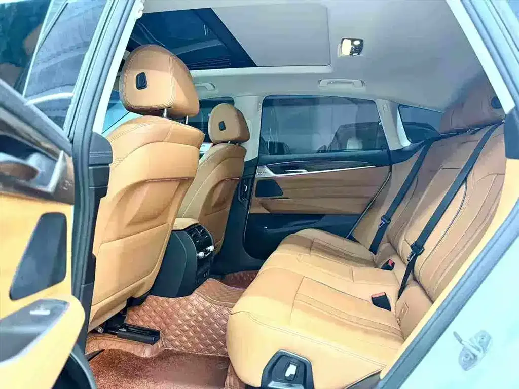 BMW 6 Series GT — фото 7