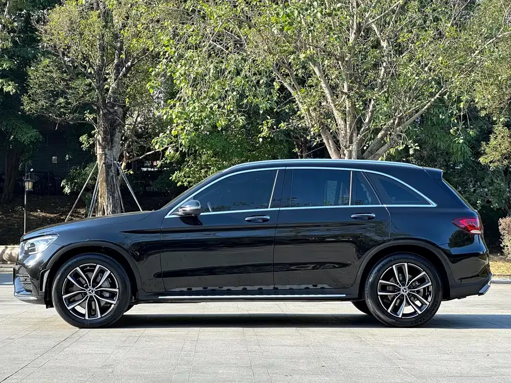 Mercedes-Benz GLC — фото 4