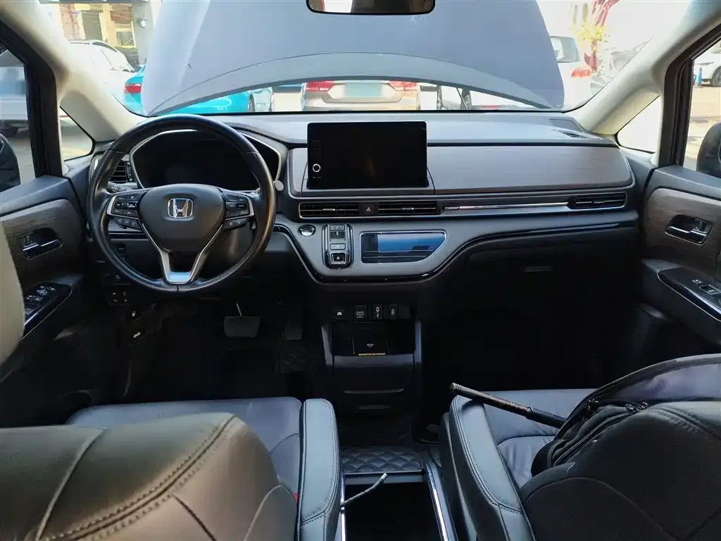 Honda Odyssey 2022 из CN, фото 2