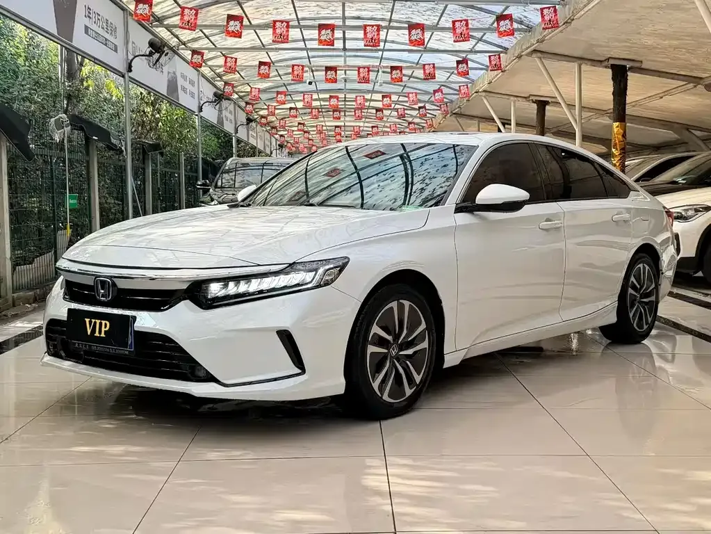 Honda Inspire — фото 10