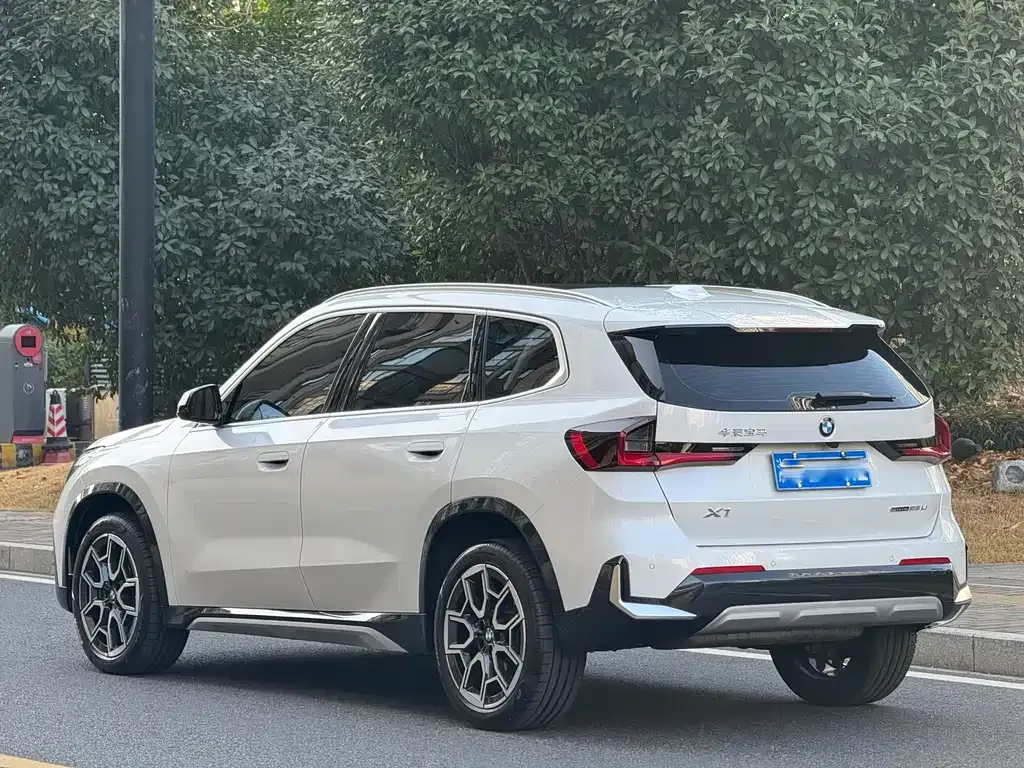 BMW X1 2023 из CN, фото 5