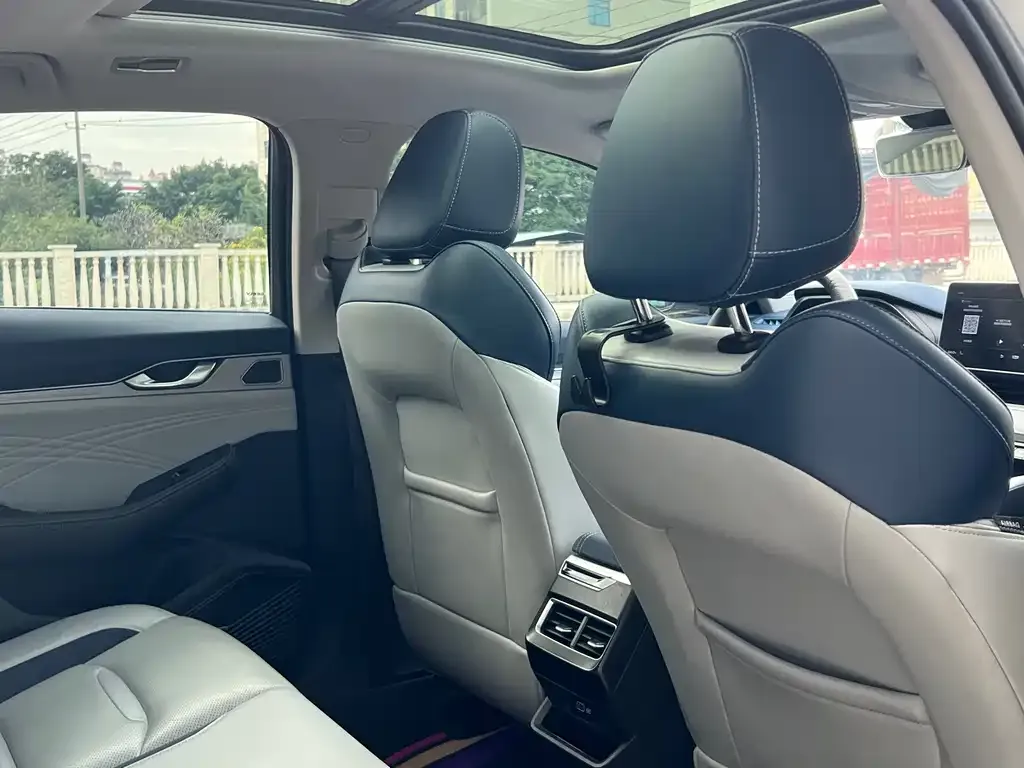 Geely Xingrui 2021 из CN, фото 8