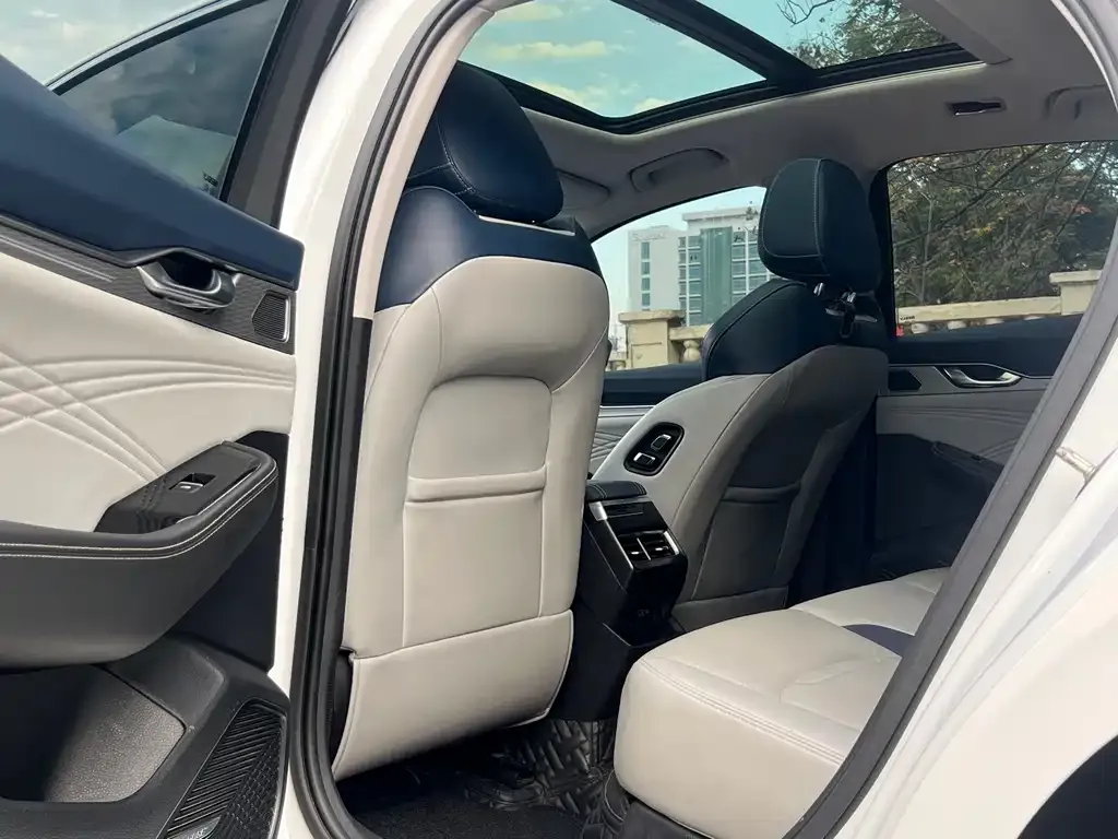 Geely Xingrui 2021 из CN, фото 3
