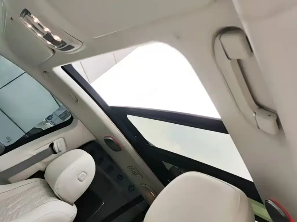 Mercedes-Benz GLS 2024 из CN, фото 6