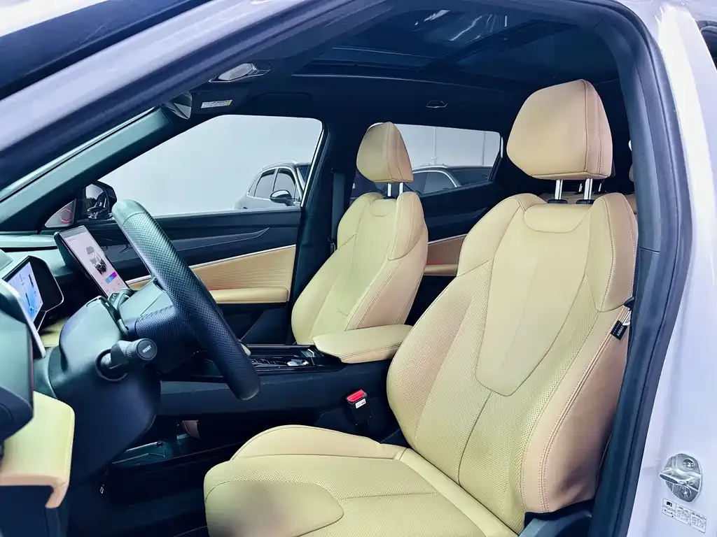 Geely Boyue 2024 из CN, фото 8