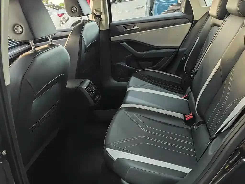 Jetta VA7 2025 из CN, фото 6