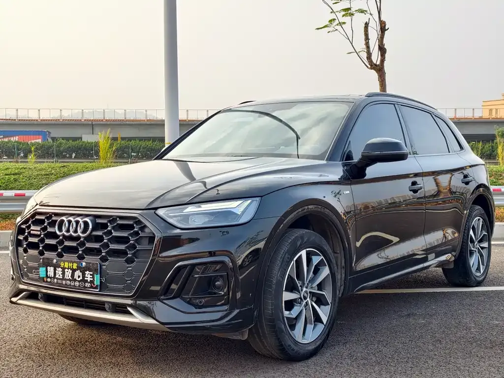 Audi Q5L 2023 из CN, фото 1