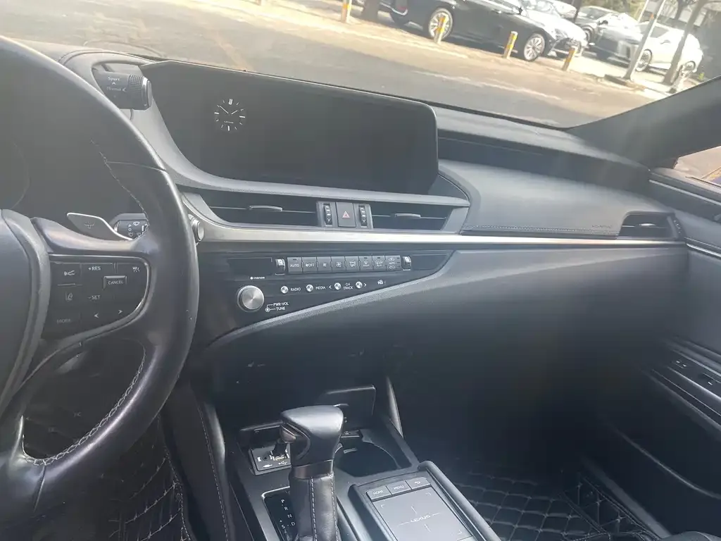Lexus ES 2021 из CN, фото 3