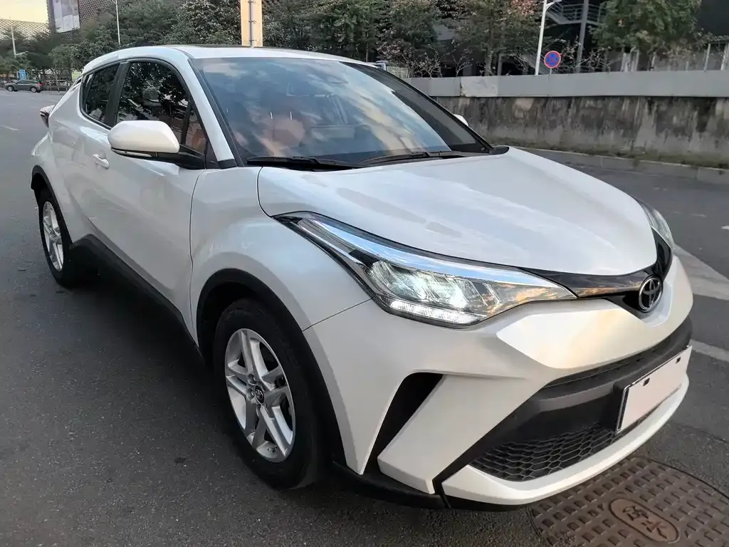Toyota C-HR 2021 из CN, фото 2