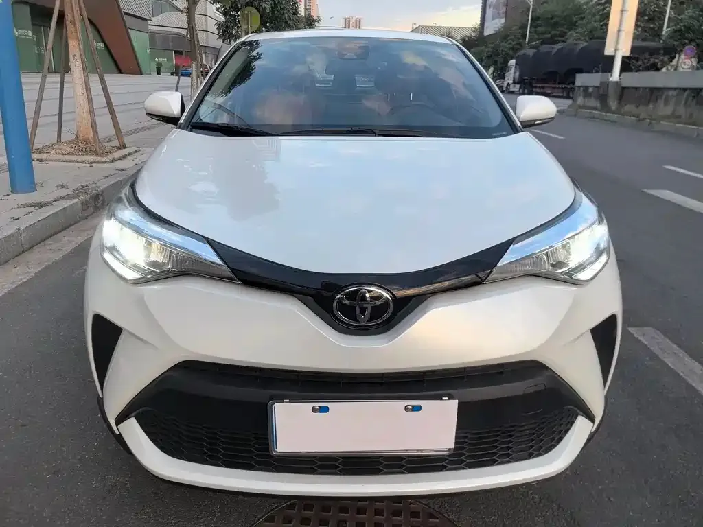 Toyota C-HR 2021 из CN, фото 3