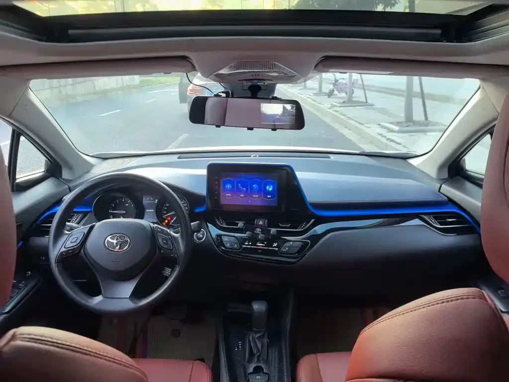 Toyota C-HR 2021 из CN, фото 10