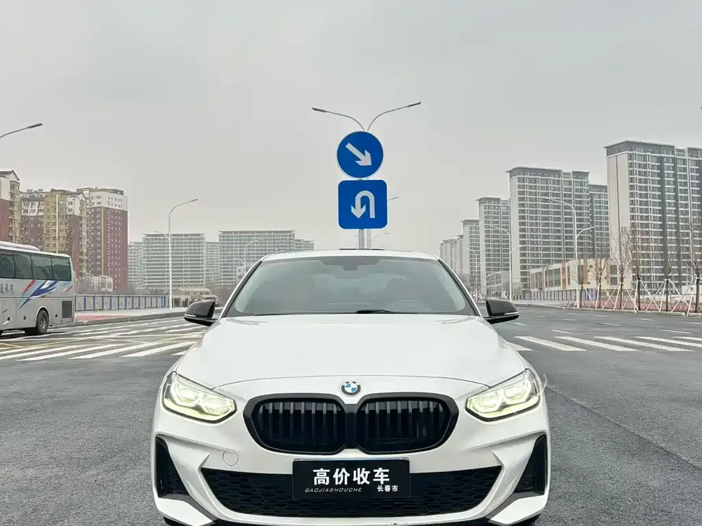 BMW 1 Series 2022 из CN, фото 5