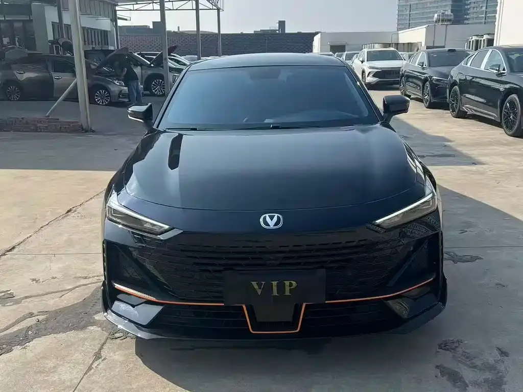 Changan UNI-V 2023 из CN, фото 6