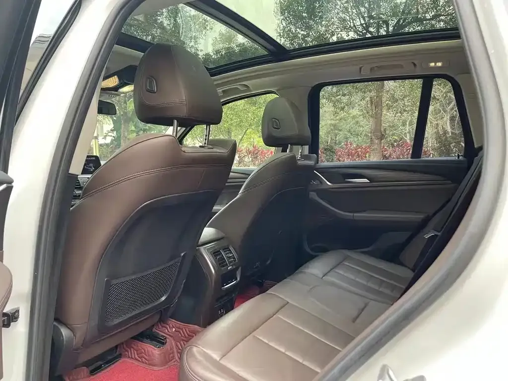 BMW X3 2021 из CN, фото 3
