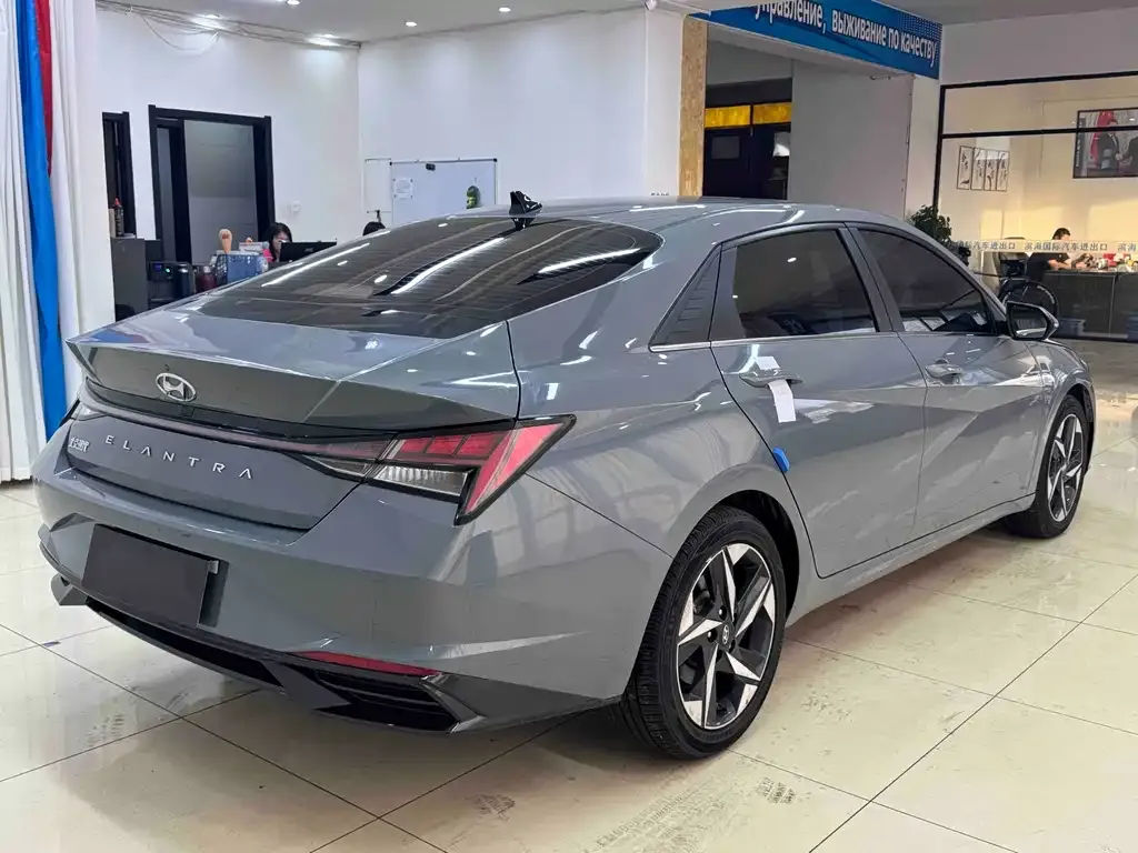 Hyundai Elantra 2021 из CN, фото 10
