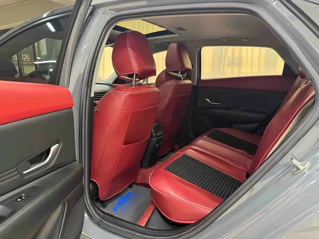 Hyundai Elantra 2021 из CN, фото 3